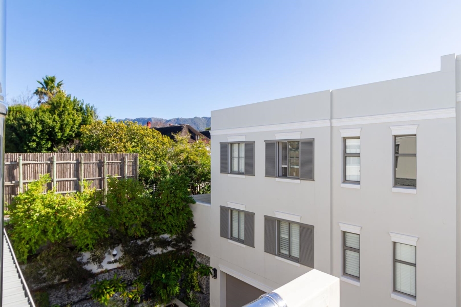 3 Bedroom Property for Sale in Kenilworth Western Cape